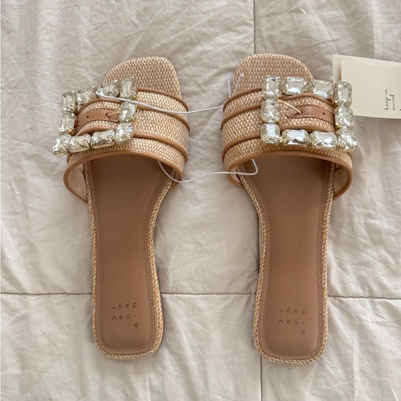 Women's Beige Slide Sandals - Picture 2 of 6
